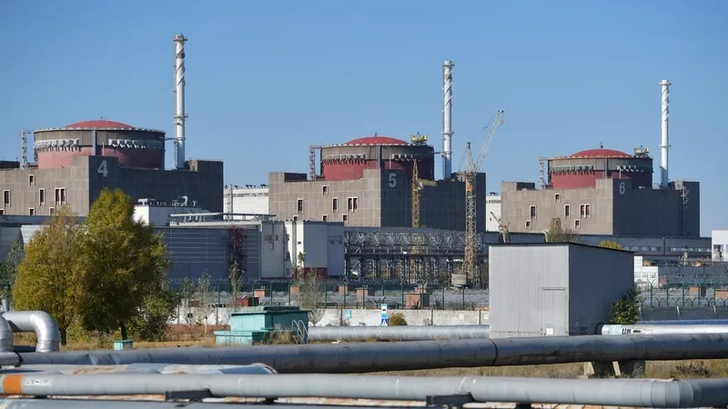 Rosatom: Ucrania ataca la mayor central nuclear de Europa a diario, es la "antesala" de un desastre