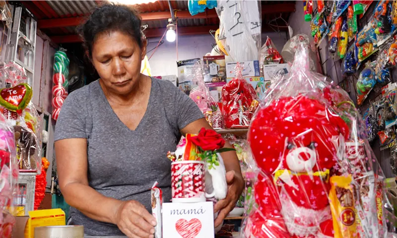 Ventas por el Día de las Madres se duplican en el comercio informal