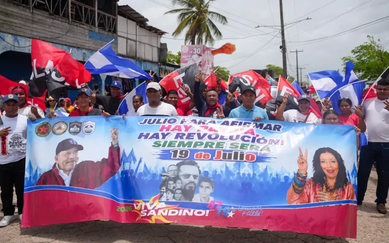 Bilwi conmemoran el 47/19 con multitudinaria caminata revolucionaria