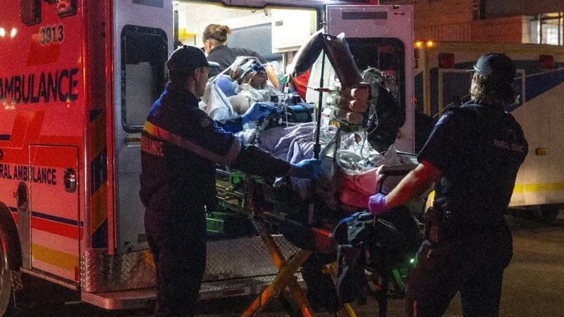 Incendio en base militar de Canadá deja cuatro soldados muertos