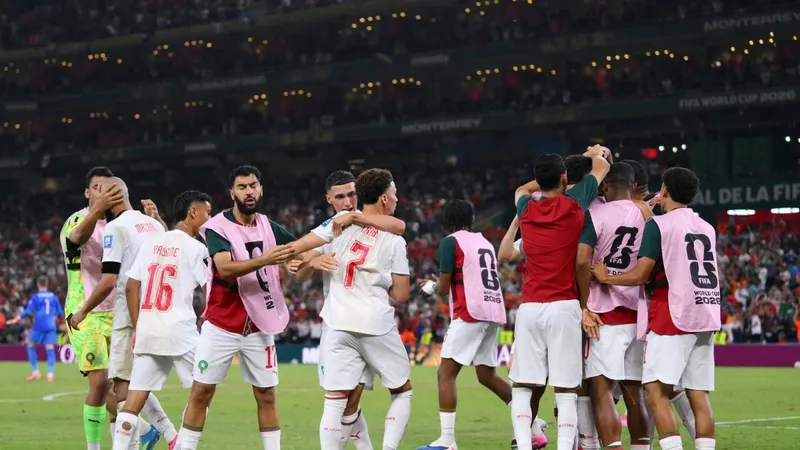 Marruecos tira de épica para estar en octavos