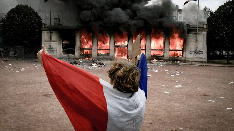 Francia prepara nuevas protestas contra Macron por el costo de vida