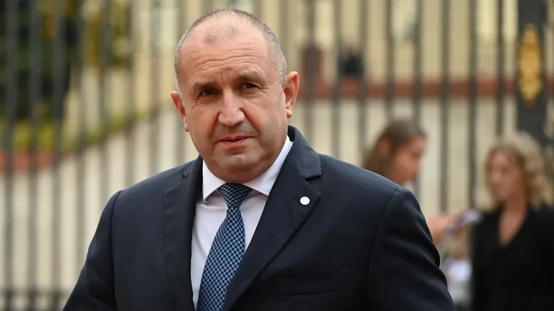 Bulgaria confirma su retirada de la coalición que apoya militarmente a Ucrania