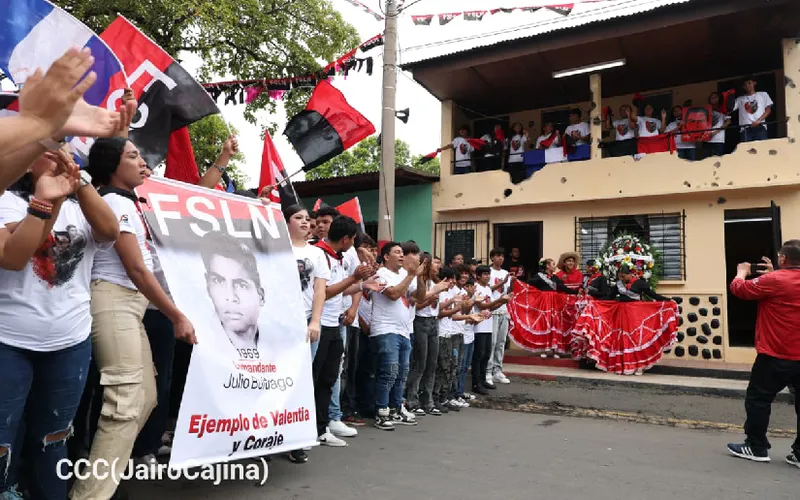 “Vivimos julio eterno, con Julio que es eterno”