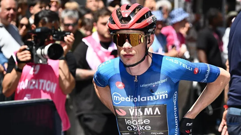 Golpe de Vingegaard al Giro: liderato y dominio total