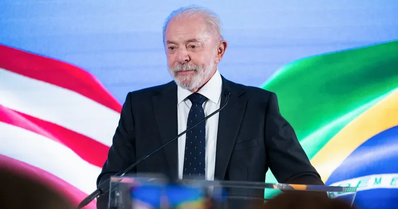 Lula convierte la amenaza arancelaria de EE.UU. en un ataque político contra Bolsonaro