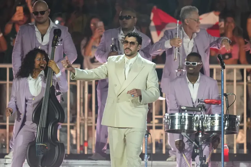 ¿Quiénes fueron los primeros invitados de Bad Bunny en el inicio de su gira europea?