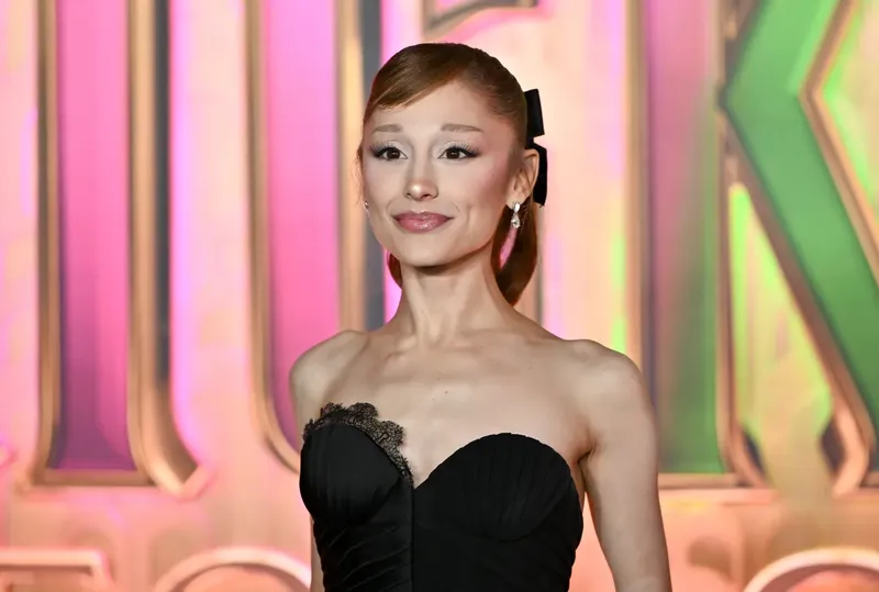 Ariana Grande se tomará una pausa de la vida pública tras concluir su gira