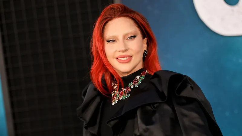 Lady Gaga vive su nueva etapa como mamá: surgen las primeras fotos de su bebé
