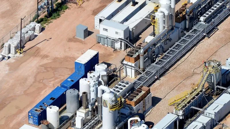 La inteligencia artificial está consumiendo cada vez más agua. En Texas creen que la solución podría estar en uno de los residuos más problemáticos de la industria petrolera