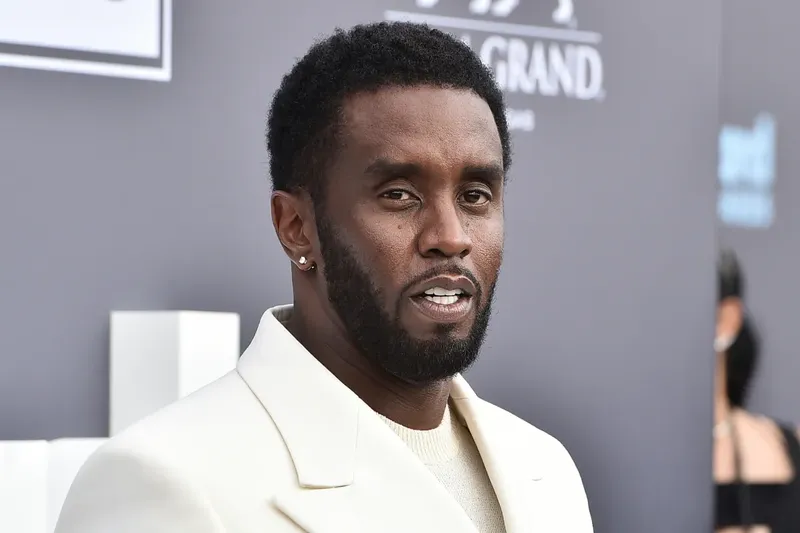 Sean “Diddy” Combs salió de aislamiento tras pelea en prisión