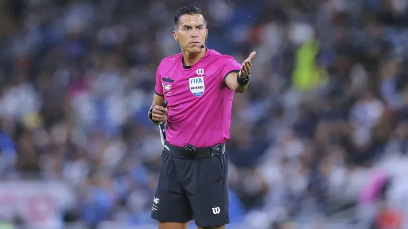 Cruz Azul no da marcha atrás y exige cambio de árbitro para la vuelta de la gran final