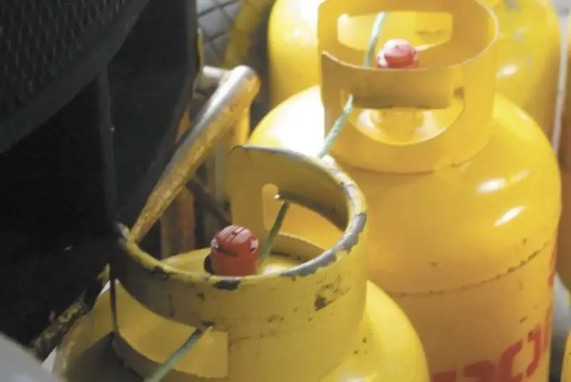 Capturan a sujeto por robar dos tanques de gas en Granada