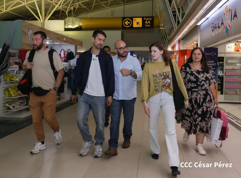 Comunicadores de Rusia y Belarús arriban a Nicaragua para participar en el 47/19