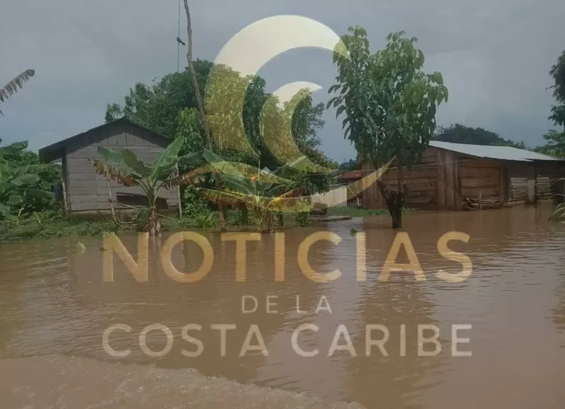 Crecida del Río Escondido inunda fincas en Bluefields, Caribe Sur