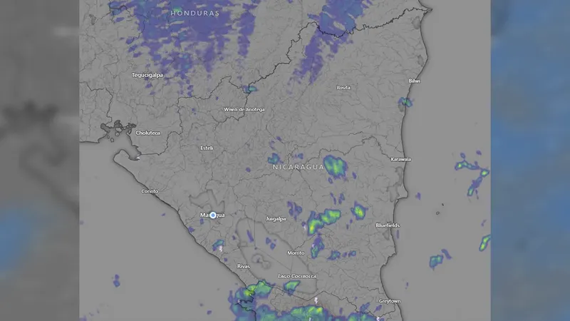 Nicaragua bajo influencia de la onda tropical N.° 32 con lluvias y ambiente muy caluroso