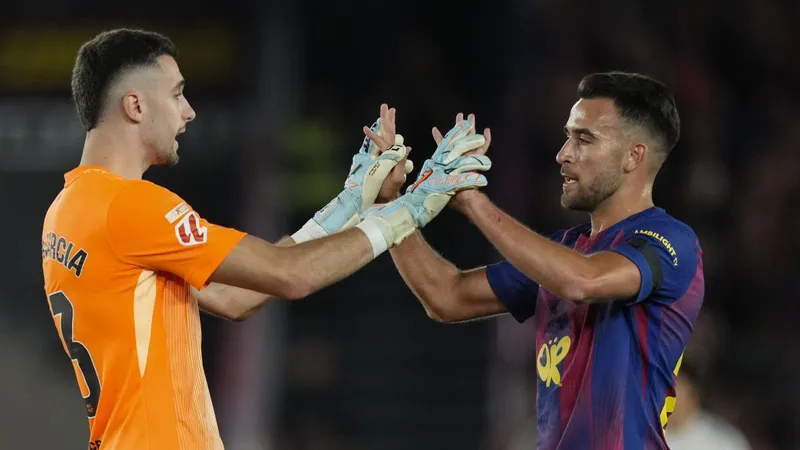 Eric Garcia, Joan Garcia y Gordon adelantan su vuelta a los entrenamientos
