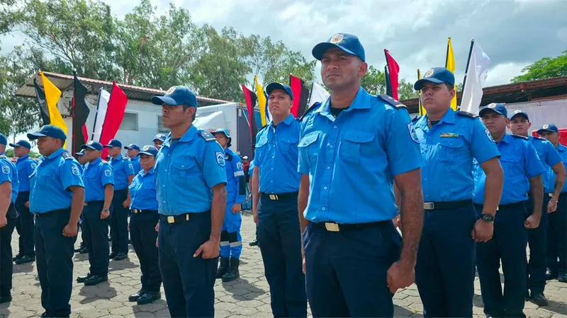 Bomberos Unidos de Nicaragua fortalecen la capacitación con dos nuevos cursos especializados en Managua