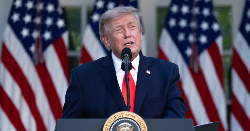 Trump amenaza con aranceles del 100% a países que graven servicios digitales de empresas de EE.UU.