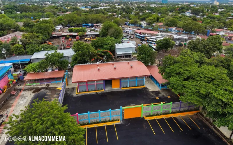 Conoce cómo se trabaja para conseguir mercados limpios y bonitos en Managua.