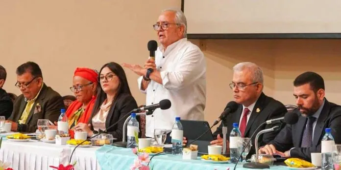 Sector emprendedor aporta al proceso de reforma constitucional de Nicaragua
