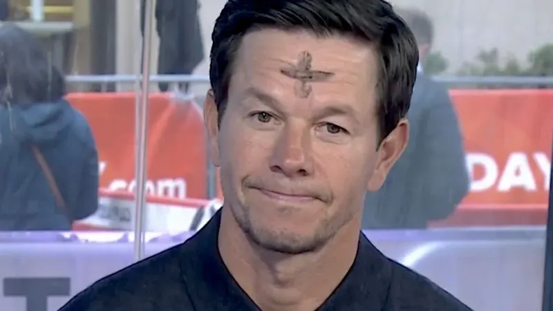 Mark Wahlberg, actor: "No conozco a Tom Cruise. Vamos a iglesias diferentes, yo estoy en la que tiene a Jesús"