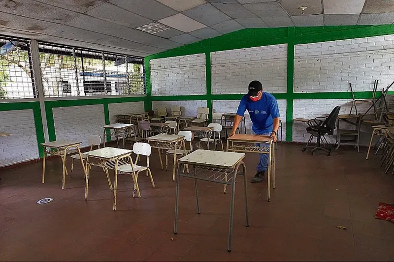 Supenden las clases en El Salvador por tormenta tropical Cristina