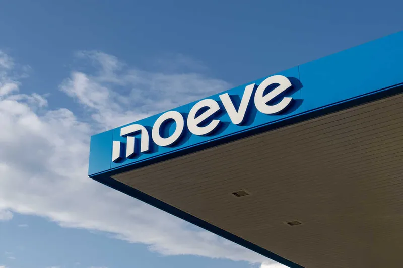 Moeve y Naturgy elevan hasta 30 euros el ahorro por repostaje