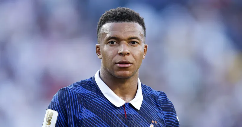 “Una mujer despreciable”: Mbappé acusa de racismo a senadora paraguaya tras partido del Mundial