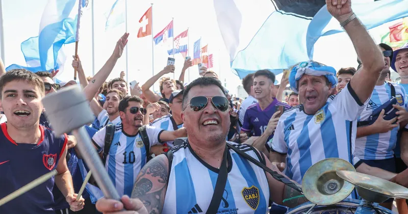 Cómo viajarán los latinos en EE.UU. para el Mundial 2026: presupuesto, alojamientos, ciudades y más