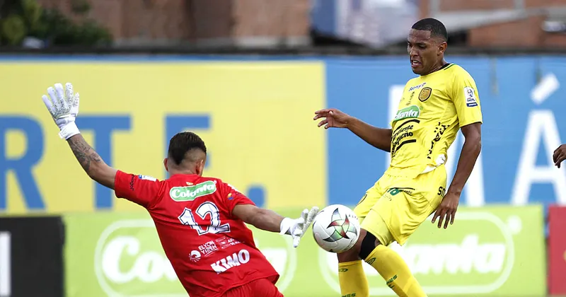 Clubes de fútbol colombiano piden revisar el modelo de reparto de los derechos de televisión