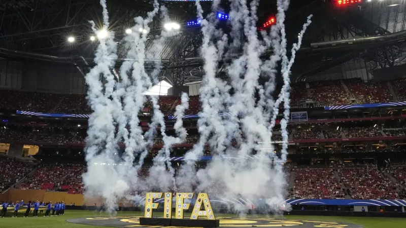 El malestar dentro de FIFA aumenta hacia Infantino: denuncian engaño con proyecto “personal” sobre el Mundial