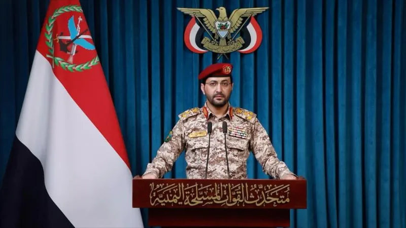 Yemen ataca objetivos estratégicos en Arabia Saudí con misiles y drones