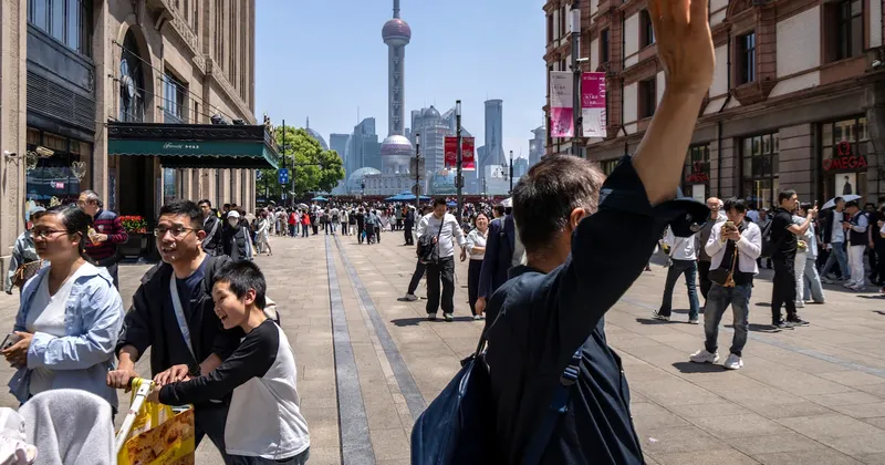 Economía de China se desacelera al inicio del segundo semestre pese al auge tecnológico