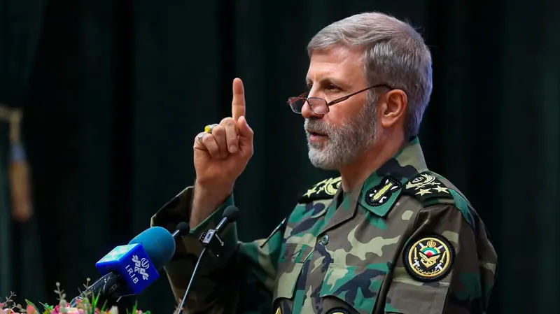 Ejército iraní promete vengar el asesinato del ayatolá Alí Jameneí