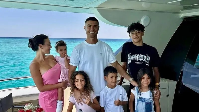Cristiano Ronaldo recarga energías en familia antes del Mundial 2026