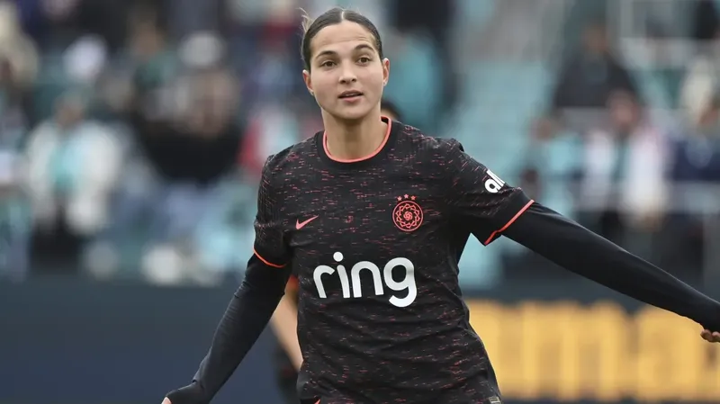 Deyna Castellanos destaca el nivel del fútbol mexicano y no le cierra las puertas en el futuro