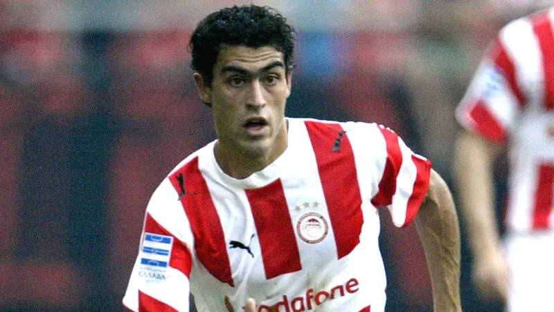 Los consejos de Nery Castillo para que triunfe la Hormiga González en el Olympiakos