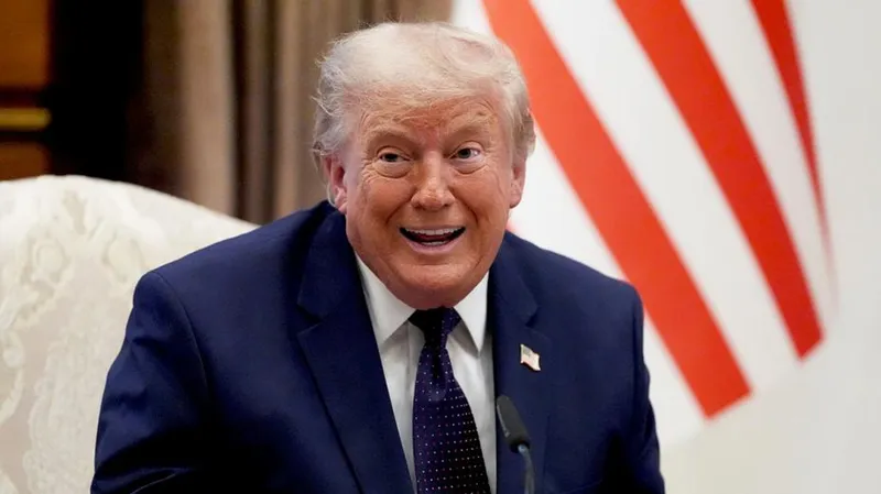 Trump asegura que EEUU debería controlar Groenlandia