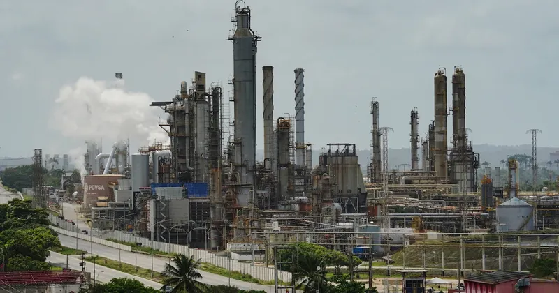 Petróleo de Venezuela se utilizará para reponer las reservas de Estados Unidos: Trump