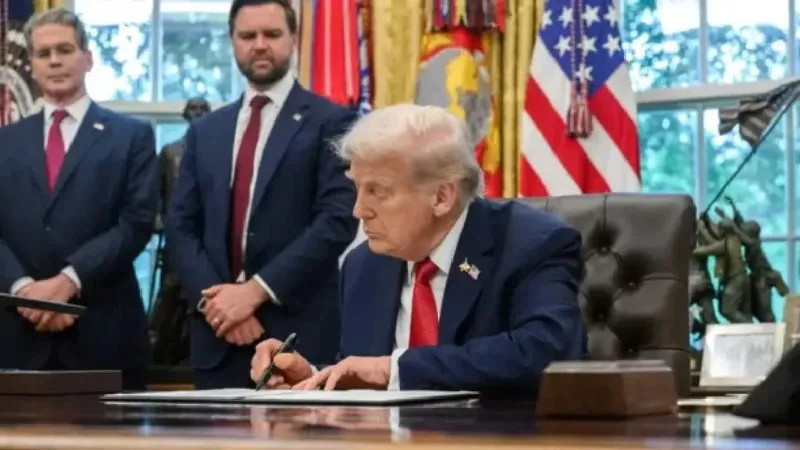 El alza del coste de la deuda complica el panorama fiscal de EEUU