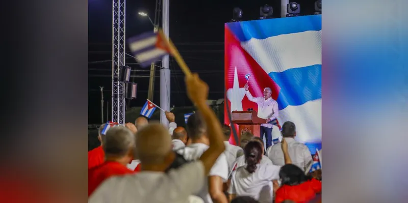 Díaz-Canel en Pinar del Río: “Cada amanecer nos encuentre en pie de lucha”