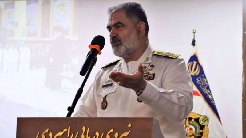 Jefe de Armada: La defensa de Irán frustró a los agresores en la guerra reciente