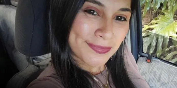 Blufileña muere tras accidente de moto provocado por el cruce de un caballo en la vía