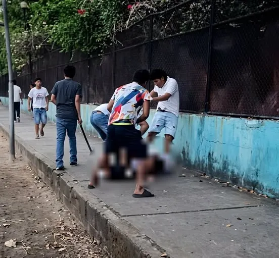 Condenan a dos jóvenes que atacaron con machete y golpes a un estudiante en Chinandega