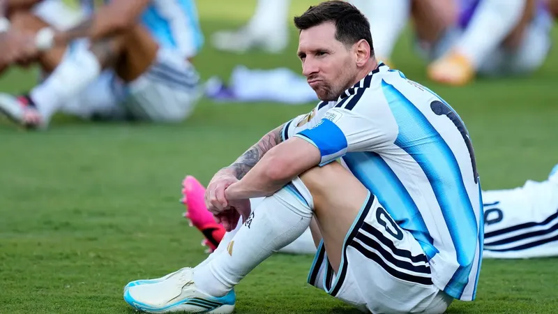 Messi llegó en avión privado de vacaciones a Argentina; el Inter Miami lo esperará el tiempo que sea necesario