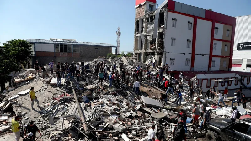 "Momentos de dolor": el mundo se solidariza con Colombia ante el potente sismo