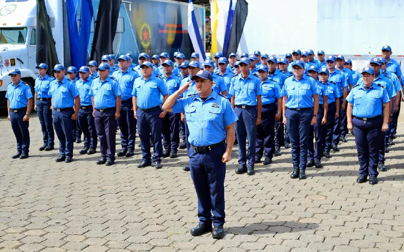 Bomberos Unidos da continuidad a formación de sus fuerzas impartiendo varios cursos