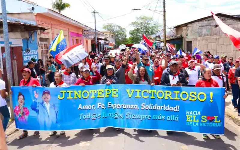 Galería fotográfica: Peregrinamos conmemorando el 47 aniversario de la Liberación del municipio Jinotepe, Carazo