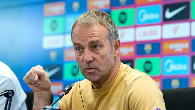 Flick: "Sé que hay que gestionar los minutos de Lamine, pero está disfrutando"